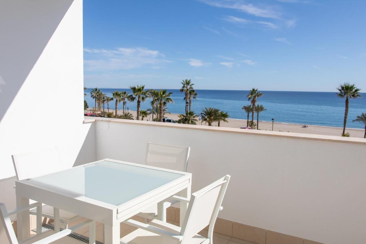 Precioso apartamento frente a la playa con piscina Mojácar Exterior foto